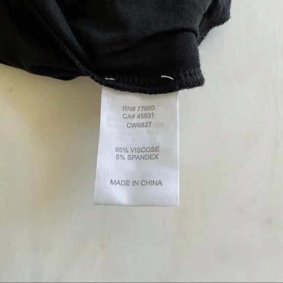 *SOLD* Chaser Cold Shoulder Cami Romper Black Sz L - Picture 8 of 11